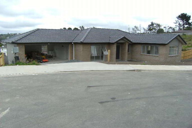 Photo of property in 15 Aditi Close, Massey, Auckland, 0614