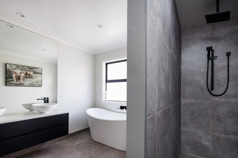 Photo of property in 16 Enclave Lane, Taupiri, 3791