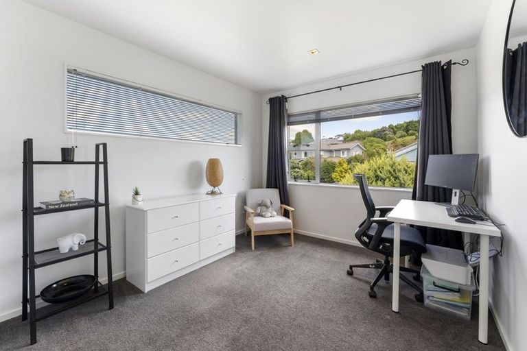 Photo of property in 51 Te Puia Drive, Aotea, Porirua, 5024