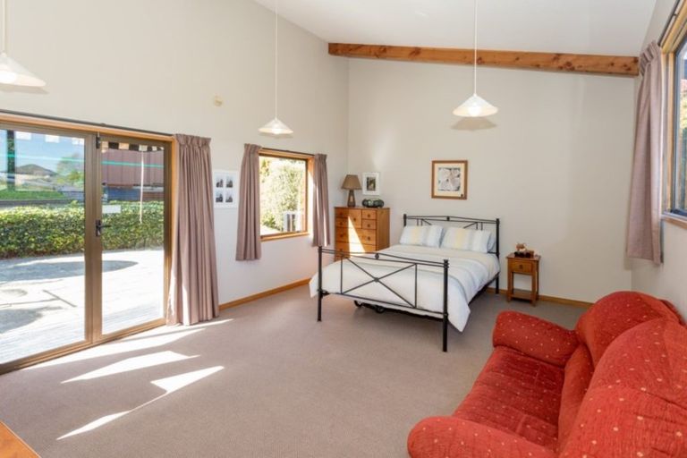 Photo of property in 2 Cambrian Close, Westmorland, Christchurch, 8025