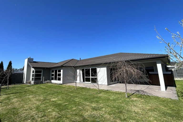 Photo of property in 12 Percy Berry Place, Havelock North, 4130