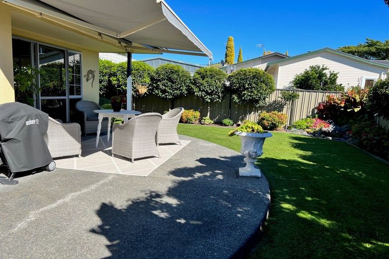 Photo of property in 50d Puketapu Road, Taradale, Napier, 4112