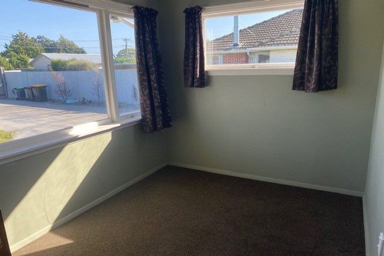 Photo of property in 26 Lenton Street, Aranui, Christchurch, 8061