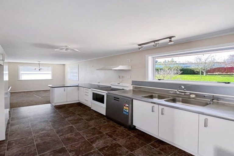 Photo of property in 27 Philip Street, Tokoroa, 3420