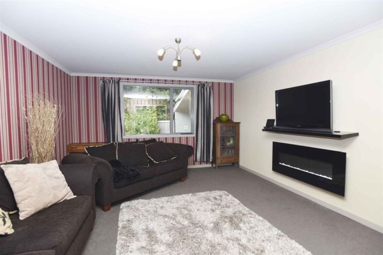 Photo of property in 56 Marama Avenue South, Otatara, Invercargill, 9879