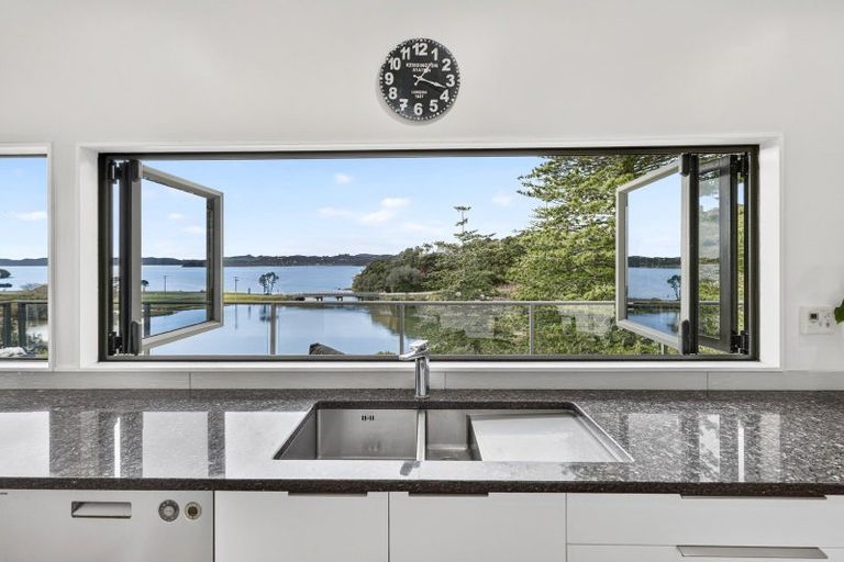 Photo of property in 9 Paihia Road, Paihia, 0200