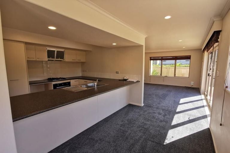 Photo of property in 50 Millennial Way, Orewa, 0931