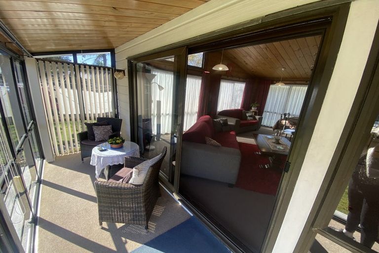 Photo of property in 8 Tiverton Crescent, Whalers Gate, New Plymouth, 4310