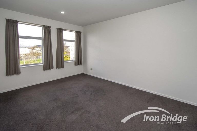 Photo of property in 11 Philippe Avenue, Yaldhurst, Christchurch, 8042