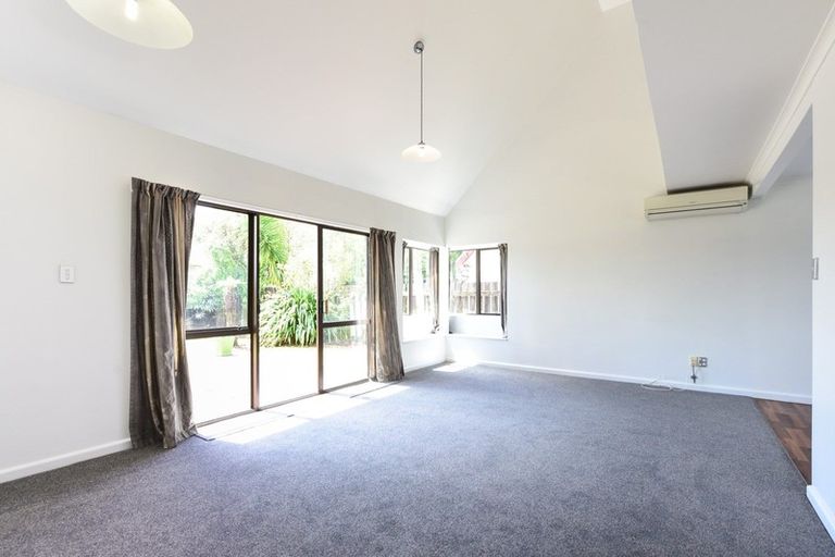 Photo of property in 11 Caulfield Green, Nawton, Hamilton, 3200