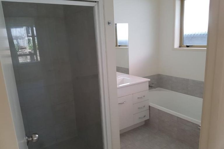 Photo of property in 34 Valley Road, Pukekohe, 2120