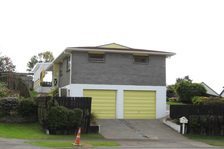 Photo of property in 9 Erica Place, Bell Block, New Plymouth, 4312