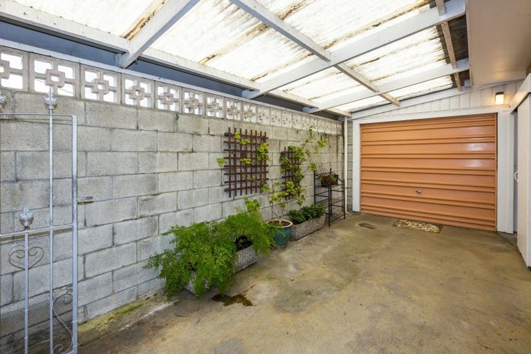 Photo of property in 41 Pine Avenue, Ebdentown, Upper Hutt, 5018