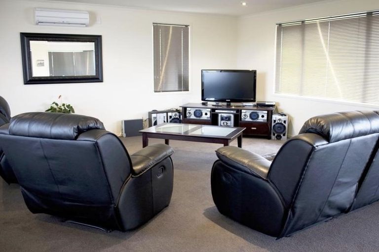 Photo of property in 2a Northpoint Way, Bell Block, New Plymouth, 4312