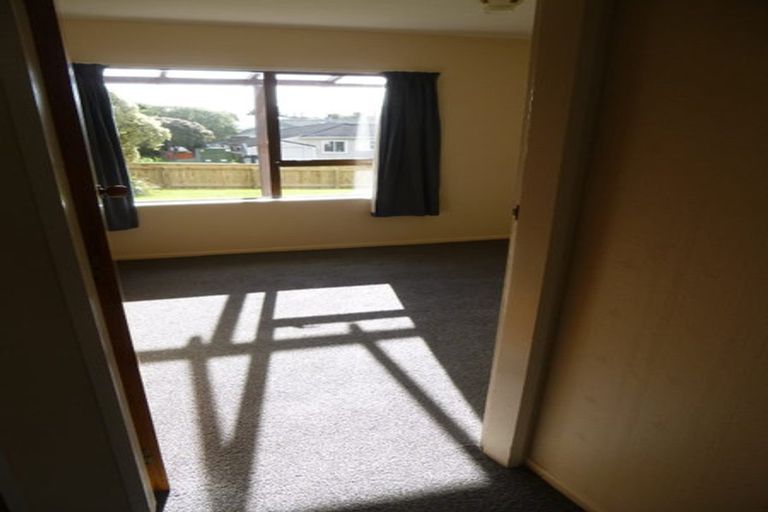 Photo of property in 2/22 Anaru Street, Raumati Beach, Paraparaumu, 5032