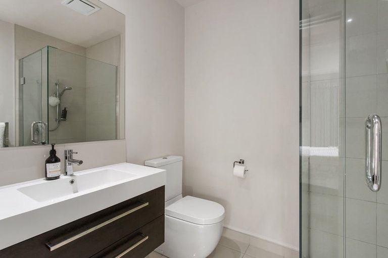 Photo of property in 70 Paparoa Street, Papanui, Christchurch, 8053