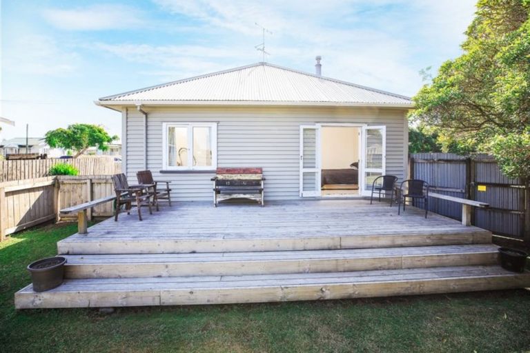 Photo of property in 50 Weka Street, Frankton, Hamilton, 3204