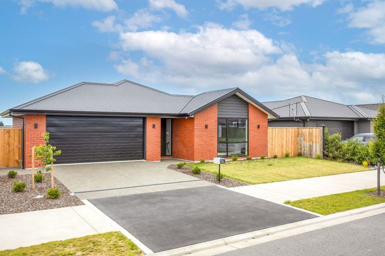 Photo of property in 8 Edgar Way, Rolleston, 7614