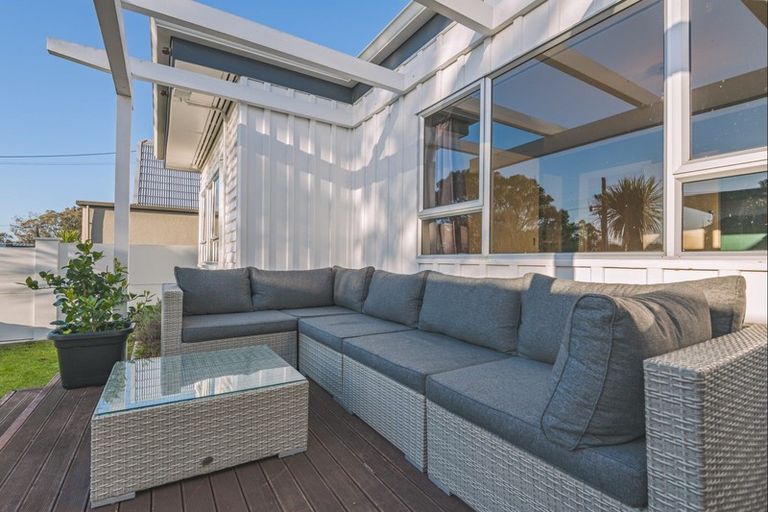 Photo of property in 87 Atawhai Road, Fitzherbert, Palmerston North, 4410