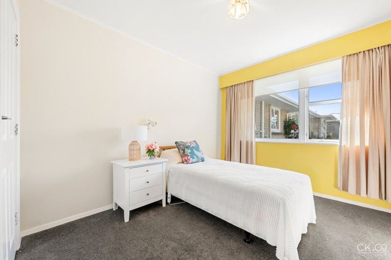 Photo of property in 8/238 Muritai Road, Eastbourne, Lower Hutt, 5013
