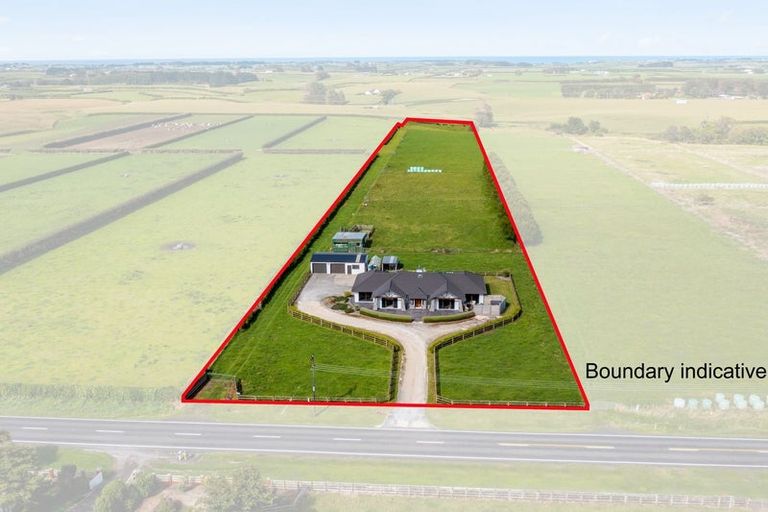 Photo of property in 105 Mawhitiwhiti Road, Normanby, Hawera, 4675