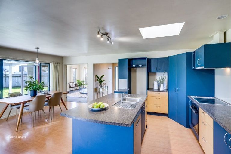 Photo of property in 11 The Croft, Havelock North, 4130