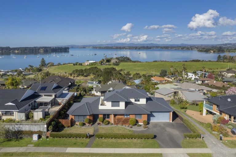 Photo of property in 47 Hamurana Road, Omokoroa, 3114