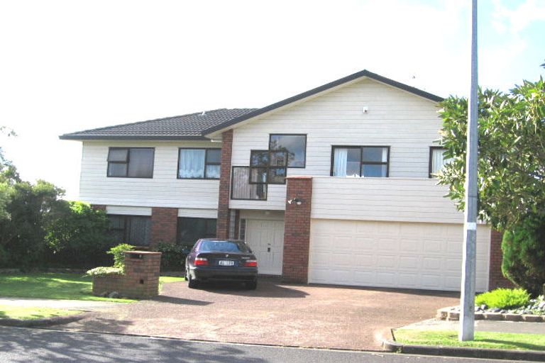 Photo of property in 2/74 Simmental Crescent, Somerville, Auckland, 2014