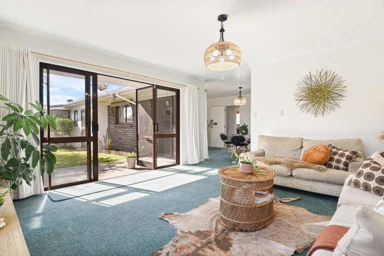 Photo of property in 42a Holland Street, Glenholme, Rotorua, 3010