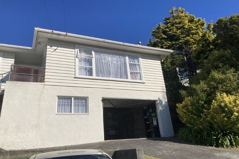 Photo of property in 23 Pembroke Street, Tawa, Wellington, 5028