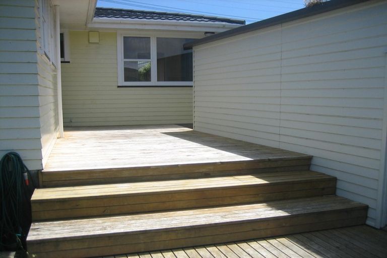 Photo of property in 20 Mark Avenue, Paparangi, Wellington, 6037