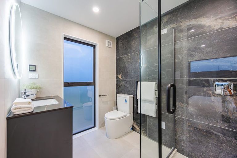 Photo of property in 7 Pakirikiri Street, Long Bay, Auckland, 0630