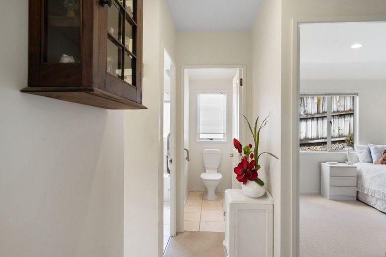 Photo of property in 2/138 Whitford Road, Somerville, Auckland, 2014