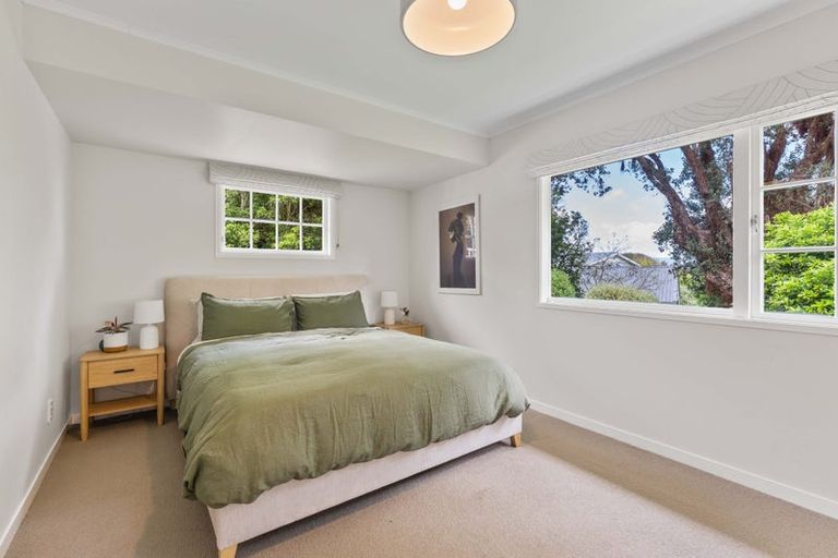 Photo of property in 50 Huia Street, Waikanae, 5036