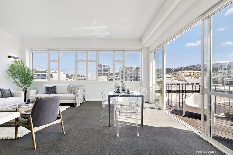 Photo of property in De Vere Apartments, 7/23 Tennyson Street, Te Aro, Wellington, 6011