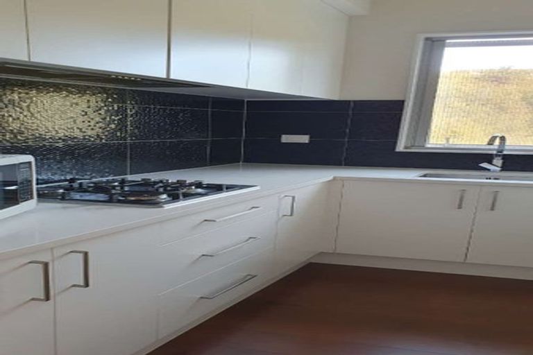 Photo of property in 53 Blacks Road, Greenhithe, Auckland, 0632