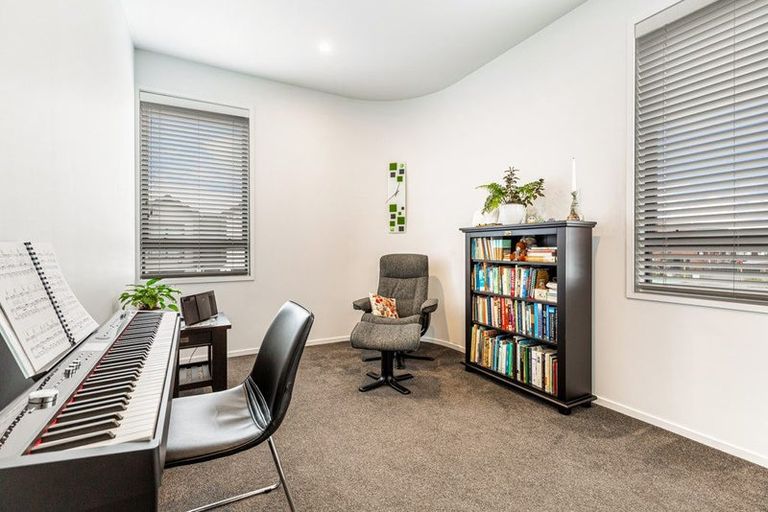 Photo of property in 102/10 Nugget Avenue, Hobsonville, Auckland, 0616