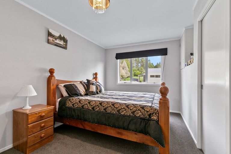 Photo of property in 12 Denton Road, Levin, 5571