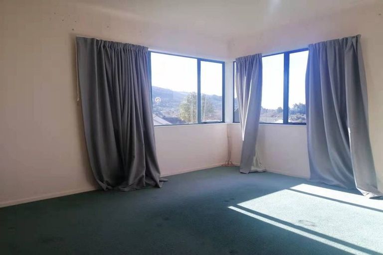 Photo of property in 6a Hoyte Place, Pukehangi, Rotorua, 3015