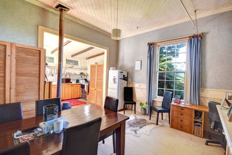 Photo of property in 84 Bank Street, Dalmore, Dunedin, 9010