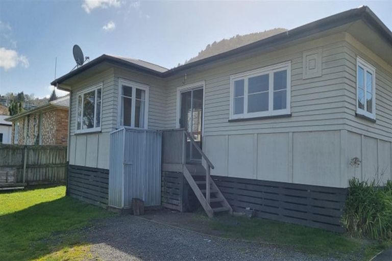 Photo of property in 22 Leslie Avenue, Western Heights, Rotorua, 3015