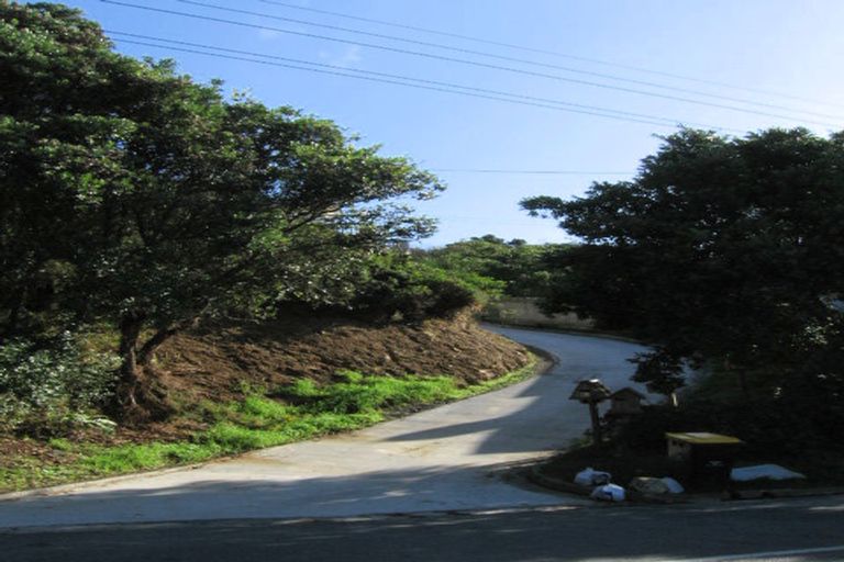 Photo of property in 8 View Road, Titahi Bay, Porirua, 5022