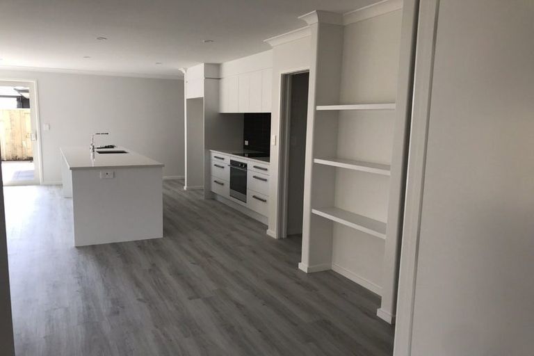 Photo of property in 37 Piata Street, Papamoa Beach, Papamoa, 3118