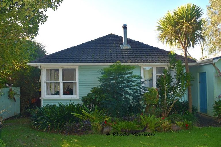 Photo of property in 46 Sandy Beach Road, Tinopai, Matakohe, 0593