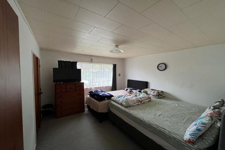 Photo of property in 2/54 Ambler Avenue, Glen Eden, Auckland, 0602