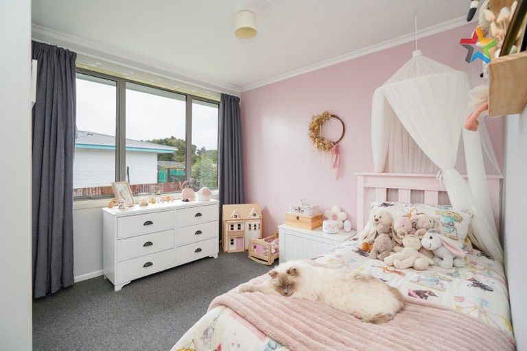 Photo of property in 6 Paisley Street, Kew, Invercargill, 9812