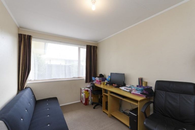 Photo of property in 32 Shelley Street, Rolleston, 7614