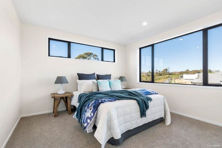 Photo of property in 24 Ashford Avenue, Prebbleton, 7604