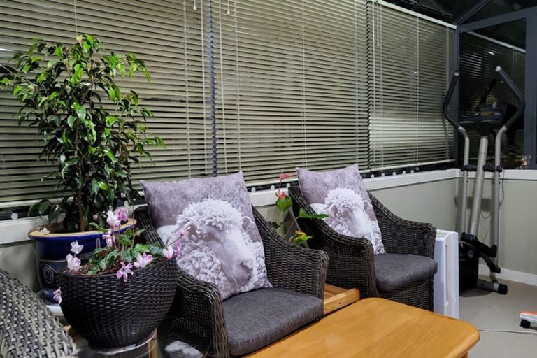 Photo of property in 66 Ohariu Road, Johnsonville, Wellington, 6037