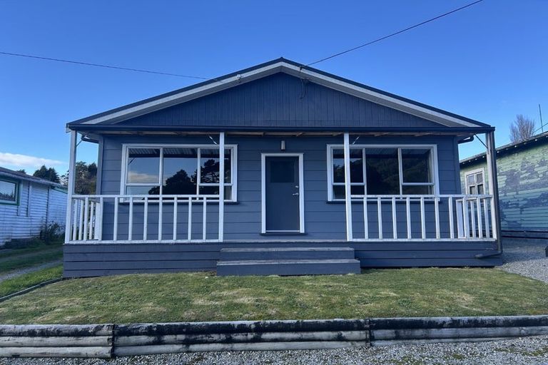 Photo of property in 7 Croft Place, Stillwater, Greymouth, 7805